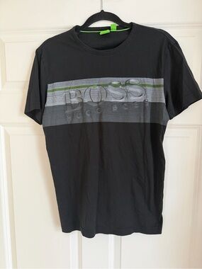 Boss Hugo Boss Men’s Graphic Tshirt Medium/Small